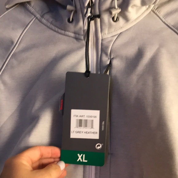 Jacket - Picture 2 of 4